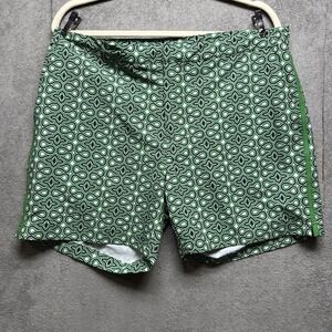 Fair‎ Harbor Men's Green Shorts 34 Lined Quick Dry 5" Inseam Swim Trunks